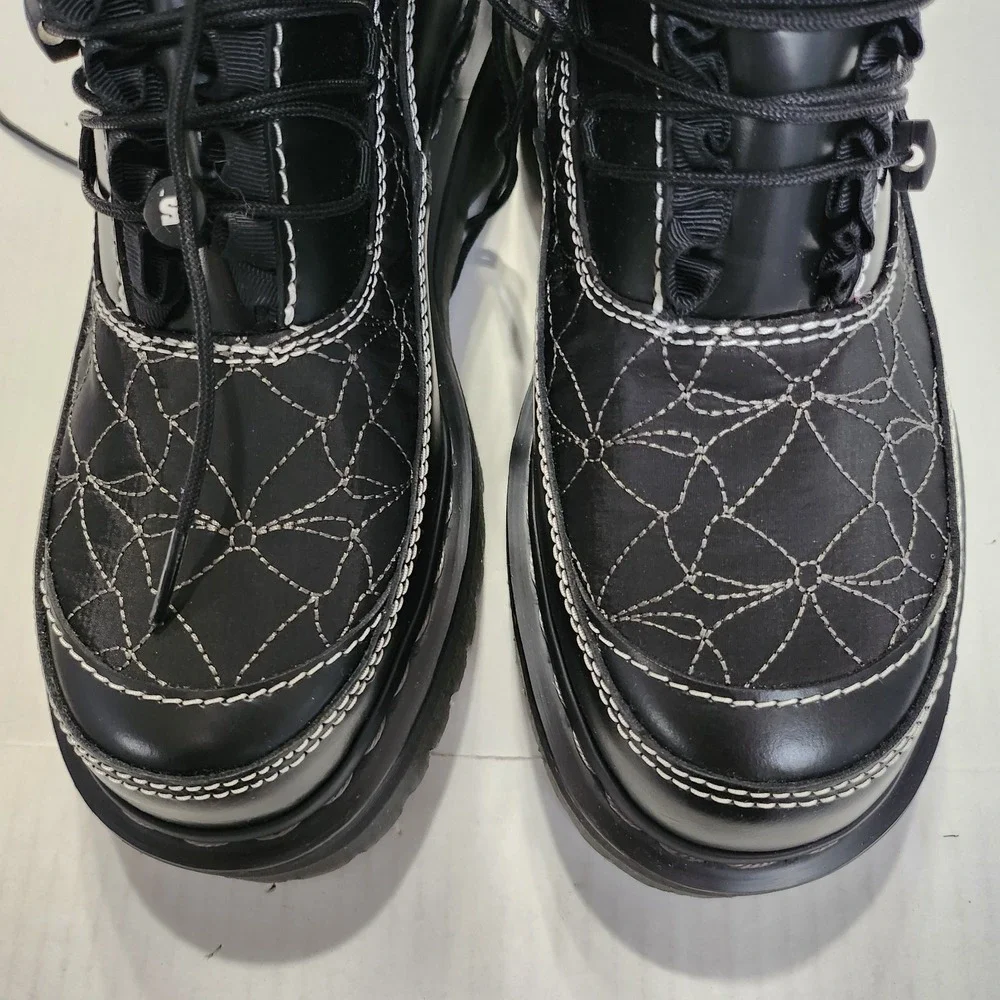 Dr. Martens new without